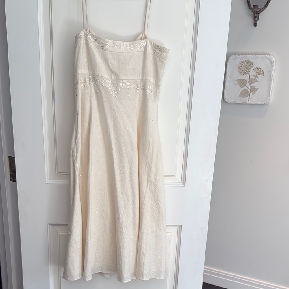 Elegant Ann Taylor Cream Spaghetti Strap Dress